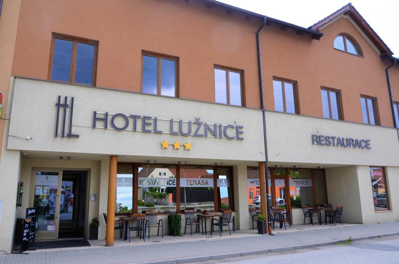 Planá nad Lužnicí Hotel Luznice מראה חיצוני תמונה