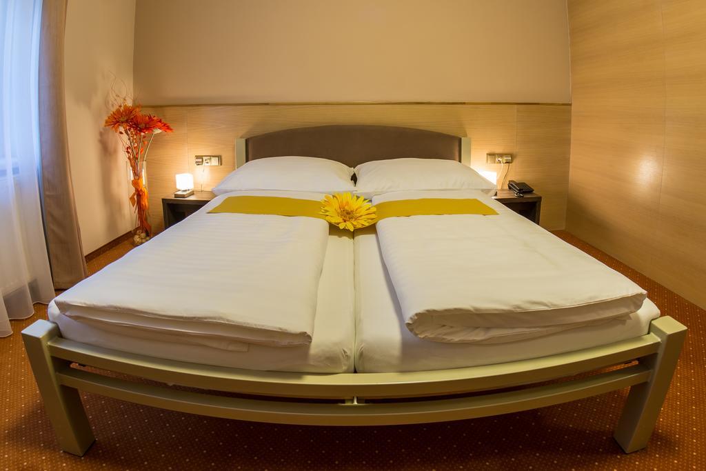 Planá nad Lužnicí Hotel Luznice חדר תמונה